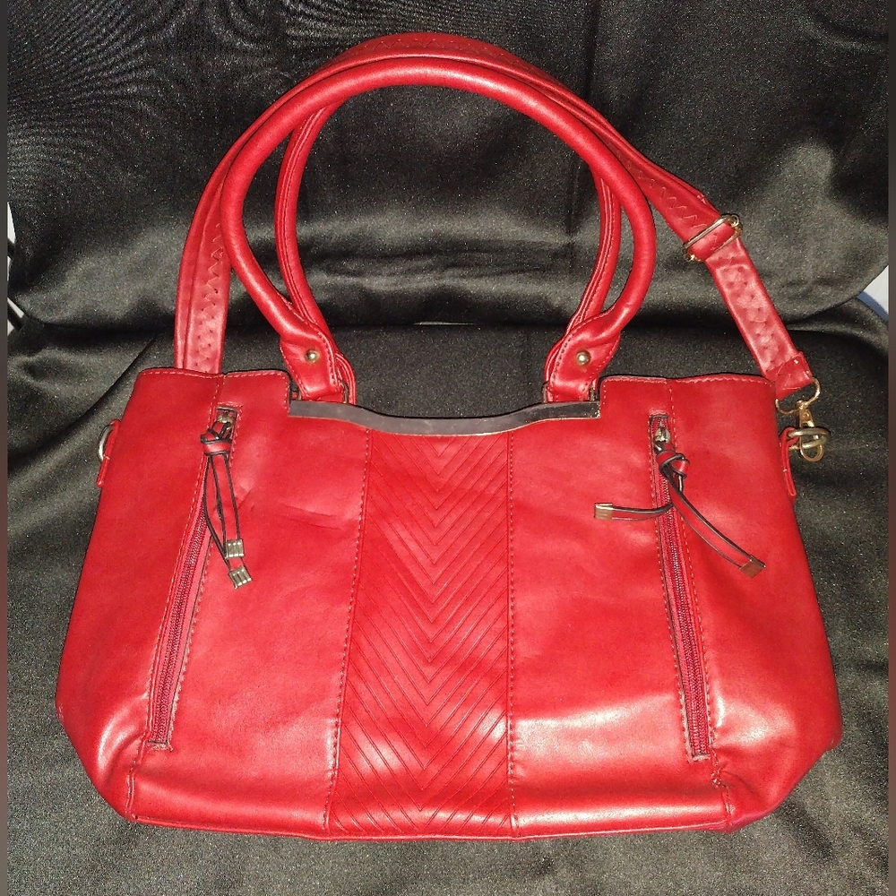 Red MAGICTRICK Women's Shoulder Bag